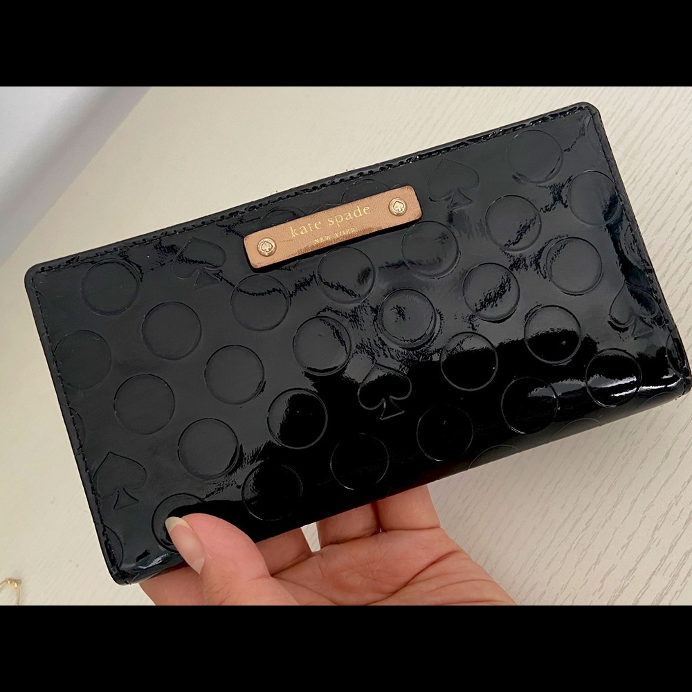 Kate Spade - black leather bifold wallet